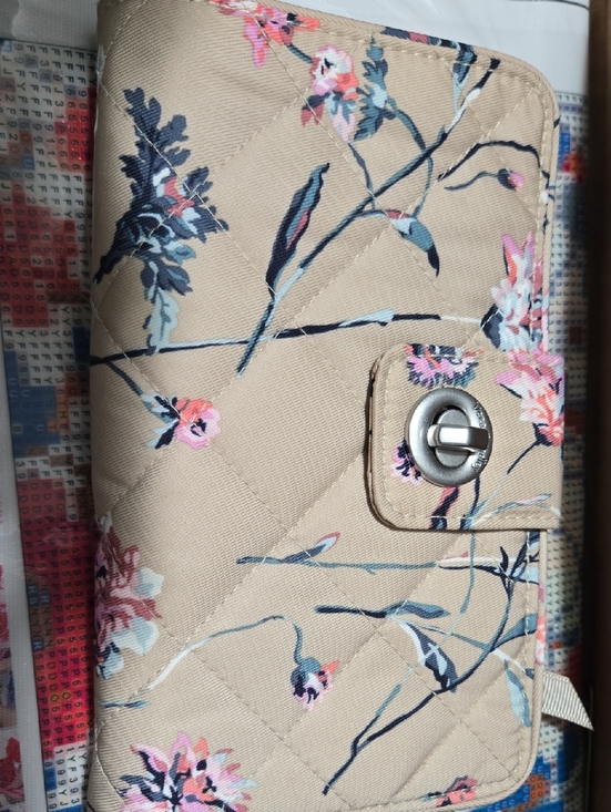 Vera Bradley Handbags - Vera Bradley Beige Floral Zip Wristlet